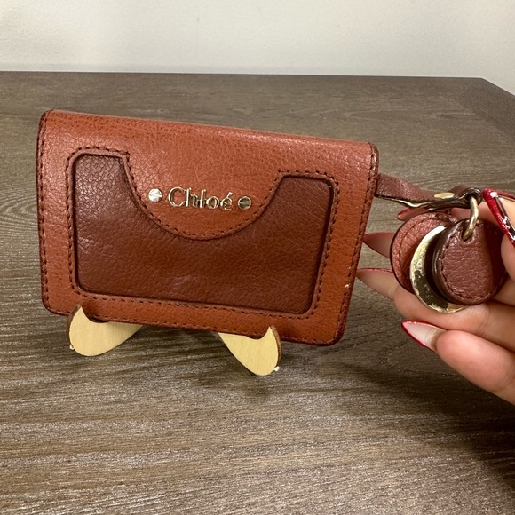 Chloe Key Holder - Picture 12 of 12